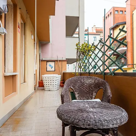 Maison Resnati بيت ضيافة 3*