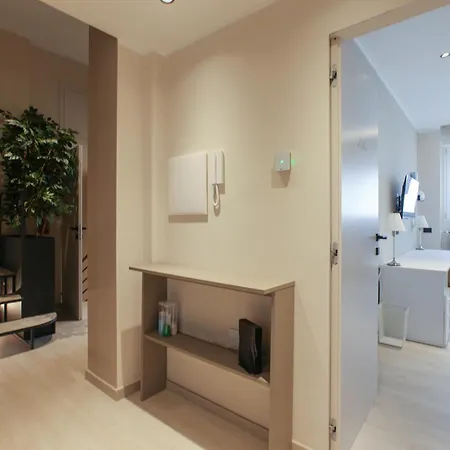 ゲストハウス Residenza Smeraldo ミラノ