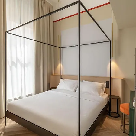 فندق Duomo Velasca 3*