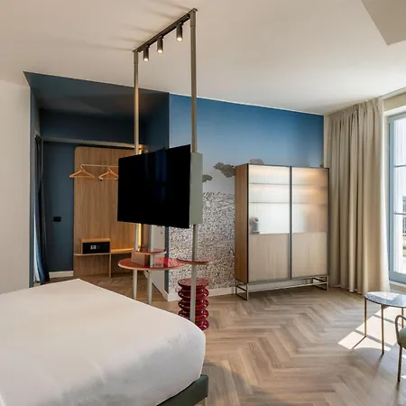 فندق Duomo Velasca 3*