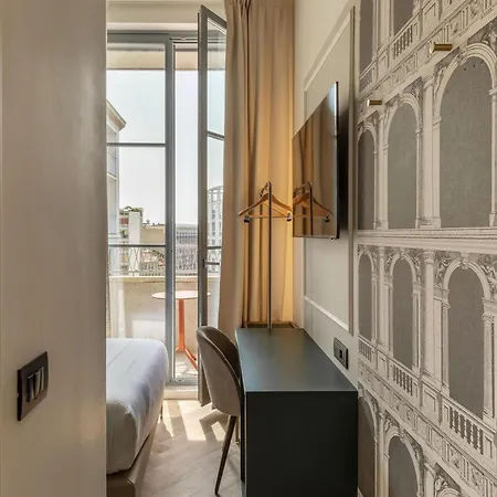 Duomo Velasca 3* ميلان