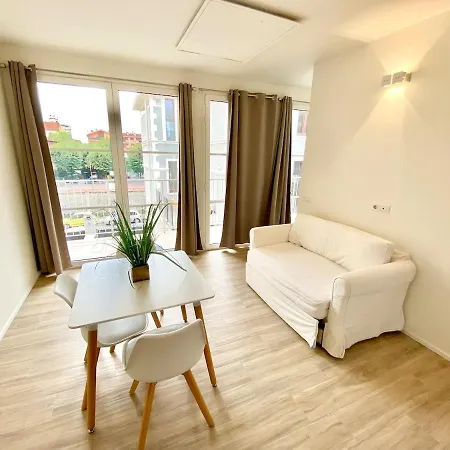 فيلة Mercantini - Cozy, Sleeps 13
