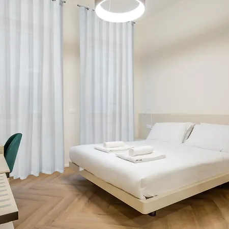 Italianflat - Duomo Atmosphere Two ゲストハウス 3*