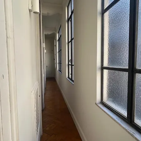 アパートホテル Cozy Near Pagano Gardens - Citylife ミラノ