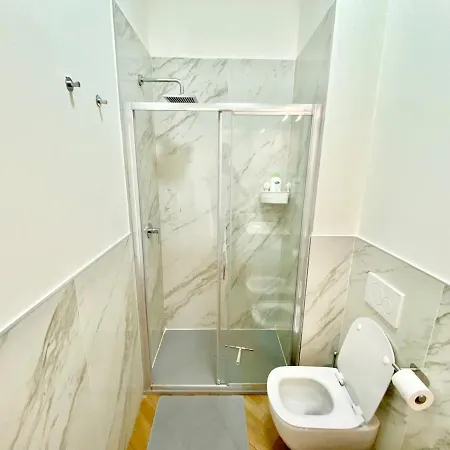 Mercantini- 15 Minutes From The Duomo Villa Milano