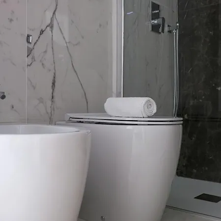 Duomo Hub - Boutique Guest With Self Check-in 3*