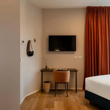 Aparthotel Relstay - Vercelli