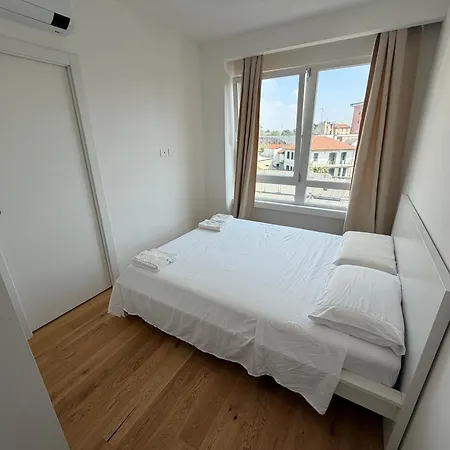 Appart hôtel Bicocca M5 - 5 & Parking 2*