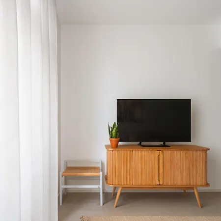 Limehome Navigli Apartahotel
