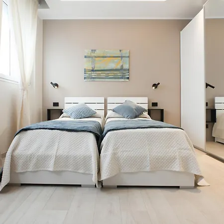 ゲストハウス Residenza Smeraldo 4*