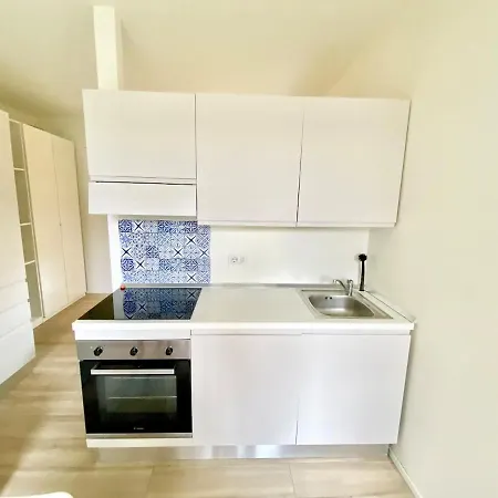 Mercantini - Cozy, Sleeps 13 *