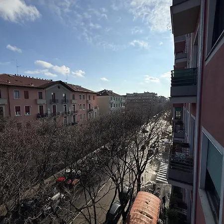 Cozy Private Wt Balcony In Citta Studi Accommodatie bij particulieren Milaan