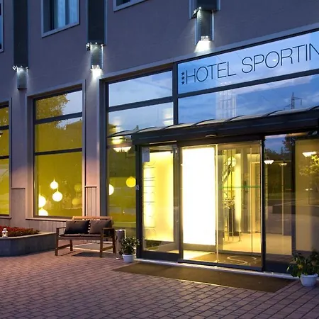 Sporting Cologno فندق 4*