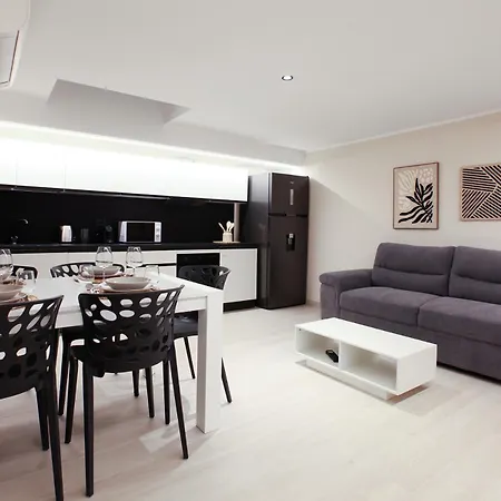 Πανσιόν Residenza Smeraldo 4*