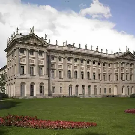 In Private 3* Milano