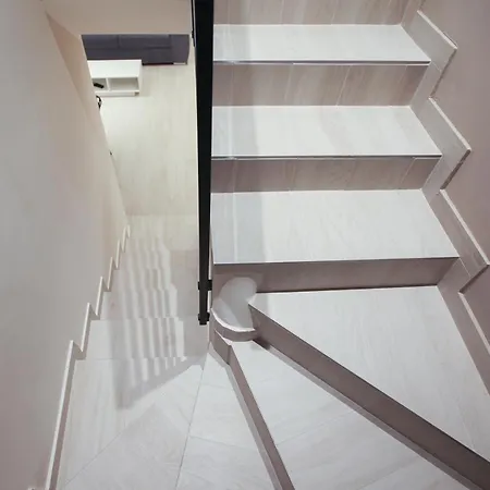 ゲストハウス Residenza Smeraldo ミラノ