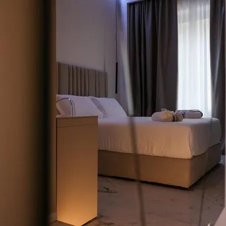 Duomo Hub - Boutique Guest With Self Check-in מילאנו