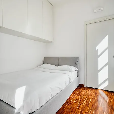 Hostmate - - San Gottardo - Navigli * Milano