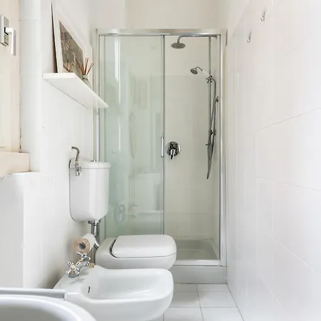 Luxury Garden House In - 4 Pax - Via Tanaro דירה *