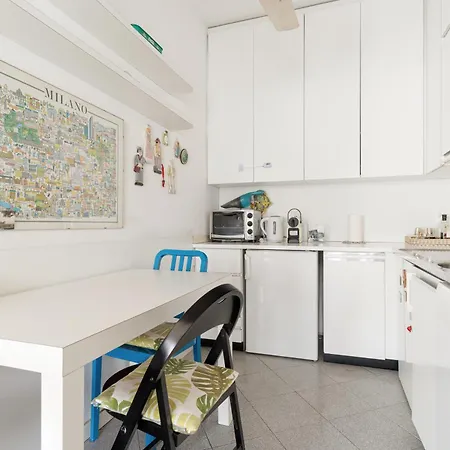 Apartment Moscova -turati Splendido Trilocale *