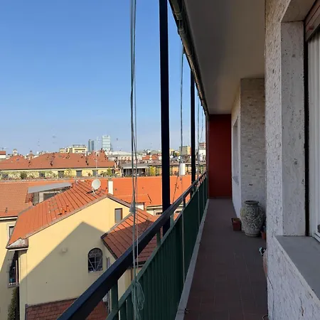 شقة Spectacular View Of The Rooftops Of - Ideal For Long Weekends And Weekly ميلان