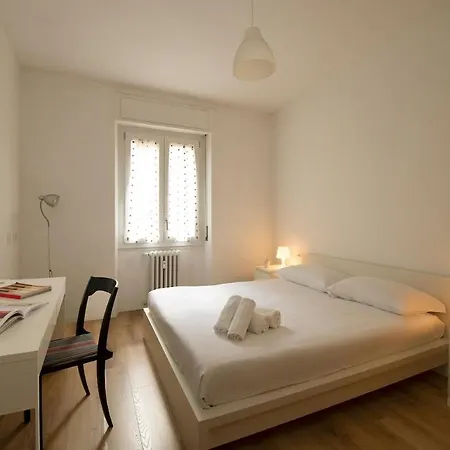 Apartamento M4 Tolstoj Modern Three-room 50 Meters From The Metro Milán