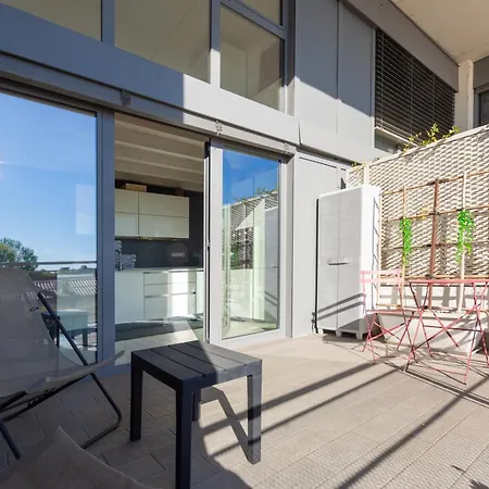 Apartment I-host - Quintiliano 7 *