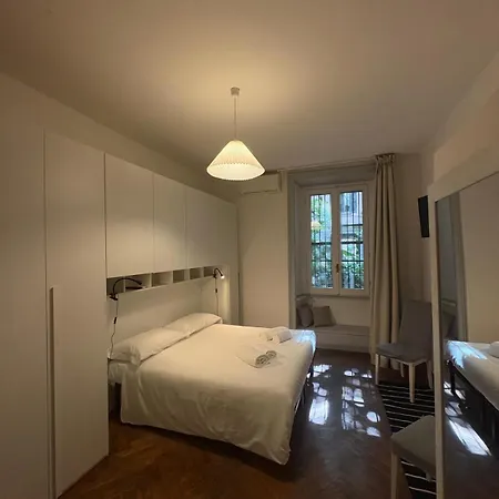 Charming Two-room Apartment, Just A Short Walk From The M1 And M2 Cadorna Subway Stations