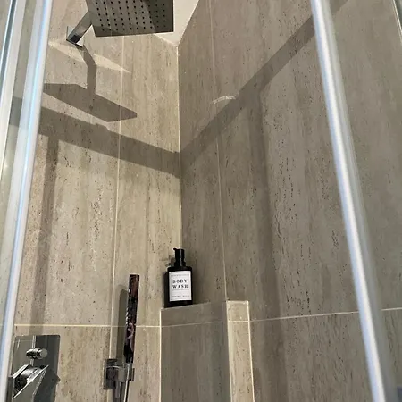 Casa Brioschi 7min Navigli & 4min Bocconi University- Fast Wifi Apartment Milan