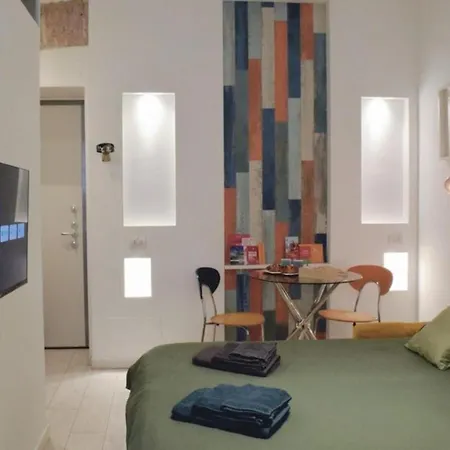 Апартаменты Porta Venezia Bright 3 Mins To Metro
