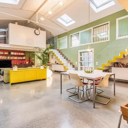 Stunning Loft With Private Court - Navigli District Apartamento *