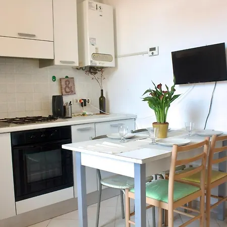 Sweet 1-room Navigli Side *