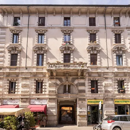 Prestige House - 2 Min Metro Isola & Garibaldi *