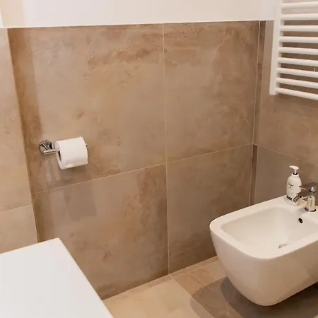 Apartment Station - Luxury