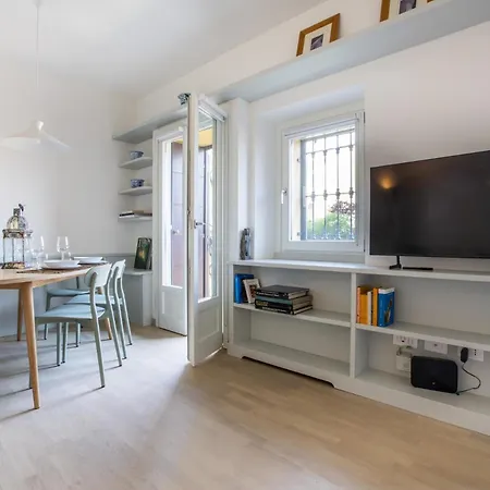 Apartamento Bright Modern Flat In Centre Milán