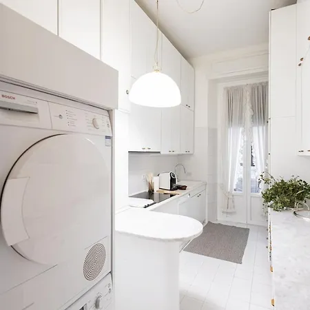 Large Comfort 6 Persons Close Downtown *