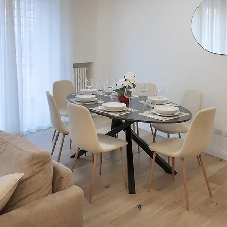 2br - Arco Della Pace - Center Милан