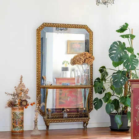 Apartment Esotic House