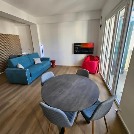 Apartamento New Modern In 200m From M4 Argonne Milán
