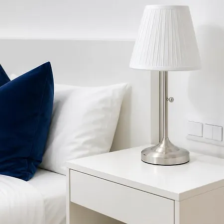 The Boutique Houses - San Siro With Private Parking - Bande Nere M1 Metro Direct To Duomo- Apartments Milan City Center * Milão