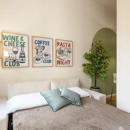 Giro 52 - 2 Bedroom Apartament, Close To San Siro, Fiera And 10 Min Metro To Duomo アパート *