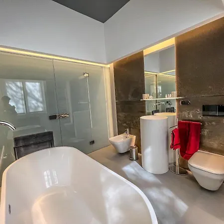 Lejlighed Duomo-scala Theater-elite&luxe -133 Sqm *