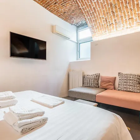 Luxury Center - Via Stoppani Porta Venezia