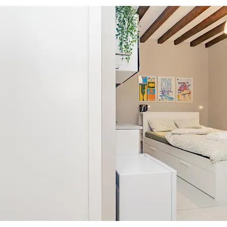 公寓 Milano4living - Center 米兰