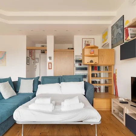 De Angeli M1 - 1br Bright With Balcony *
