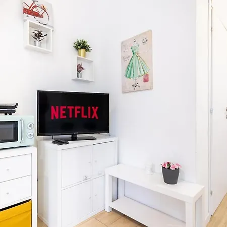 Attico, 1 Gbps Wifi, Ac, Duomo 20 Min Apartment Mailand