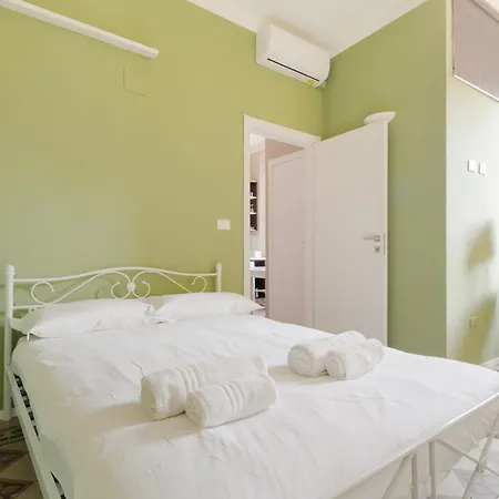 Guesthost - Comfy X3 Brenta Mm3 Apartment Mailand
