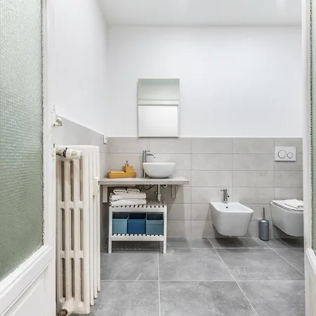 3 Bedroom Porta Venezia * ميلان