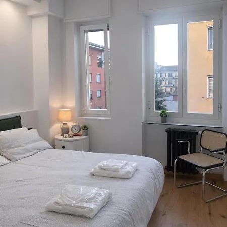 Isola - Design Flat Near Bosco Verticale Milan