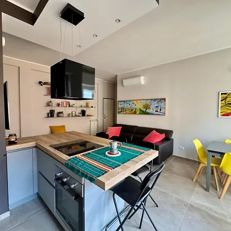 Isola North 52 *
